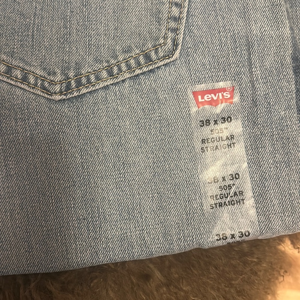 BRAND NEW Men’s Levi’s 505 38 x 30